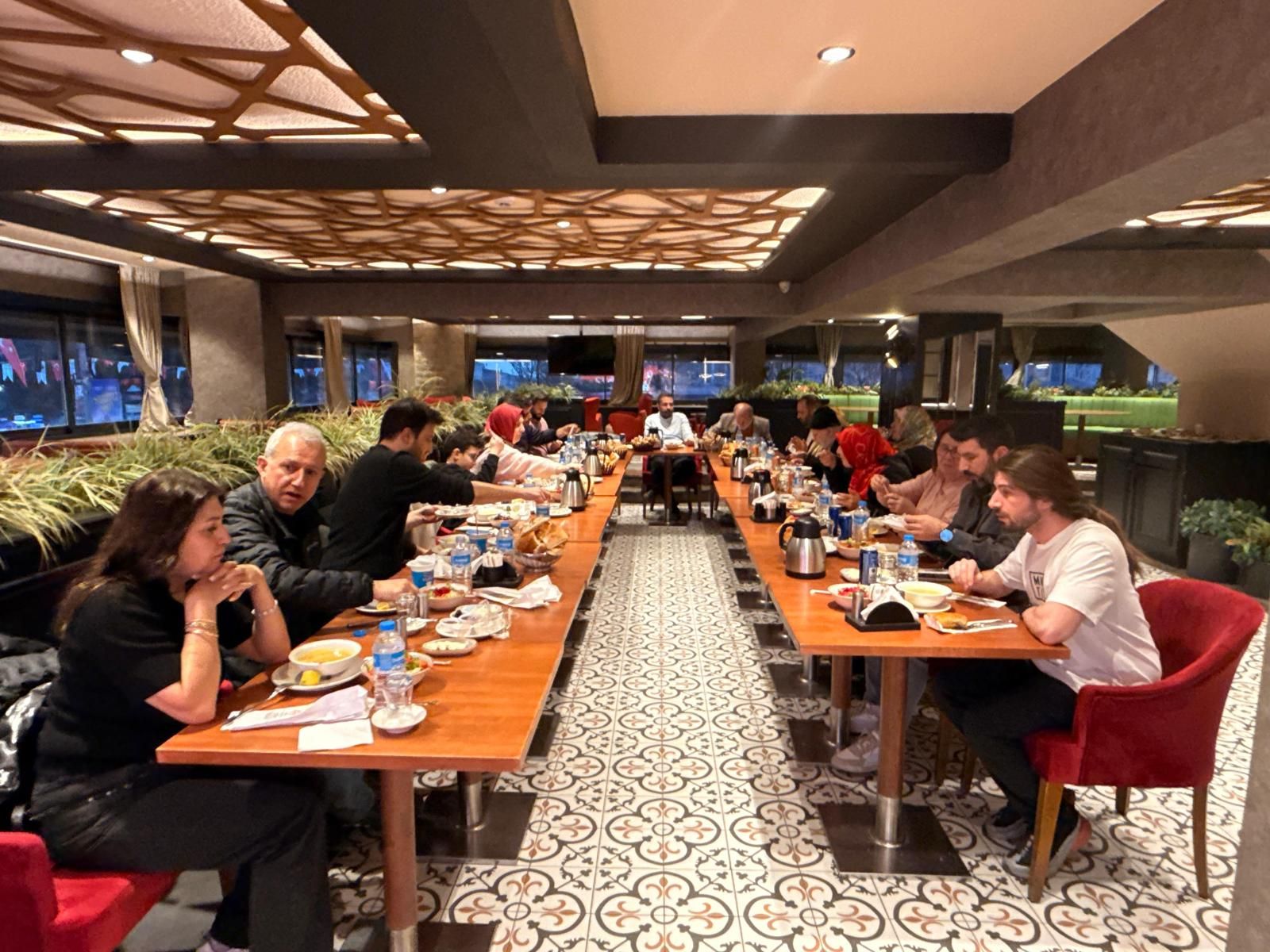 Hak sahipleri toplantısı